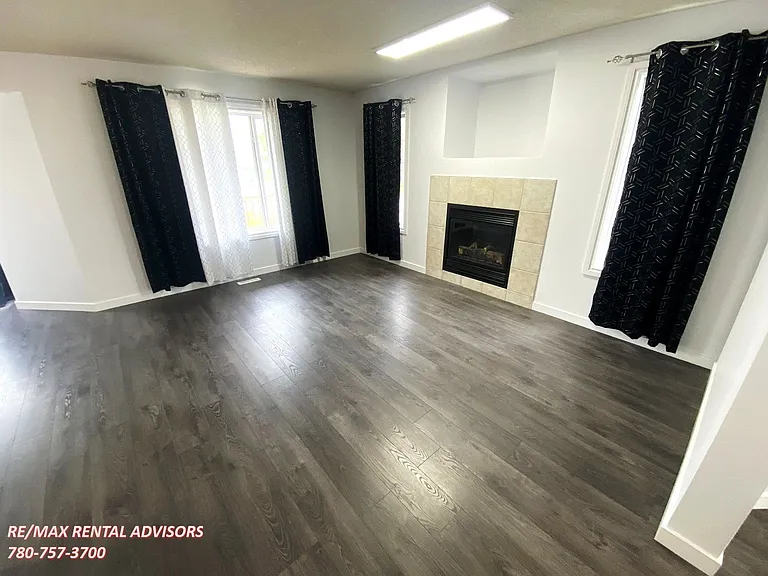 208 79th St SW — Photo 8