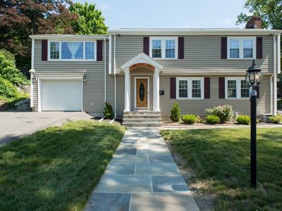 43 E Border Rd, Malden, MA, 02148