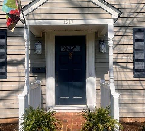 4th image of 1517 Arrow St