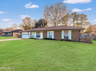 2733 Burma Dr, Pearl, MS 39208