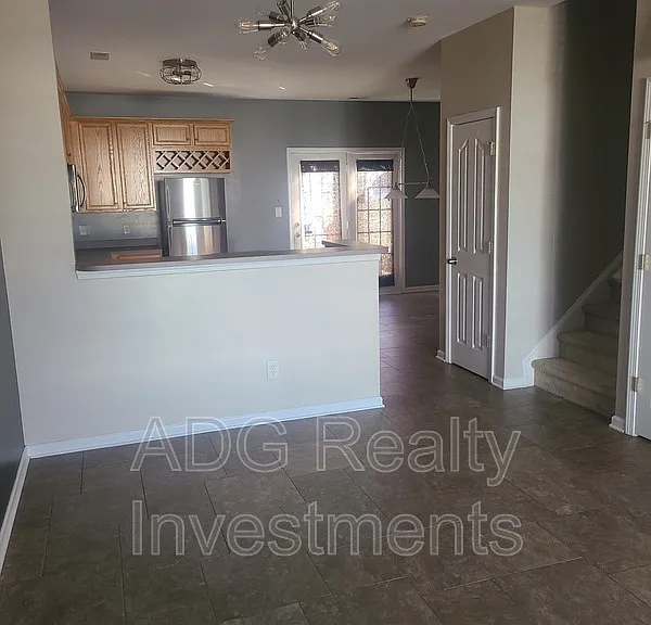 12623 Shuman Ln — Photo 4