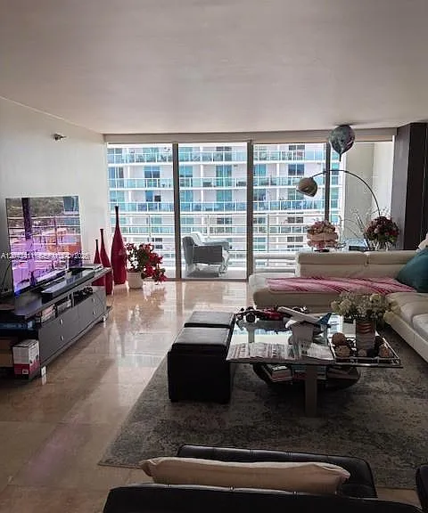 2025 Brickell Ave #1903 — Photo 4