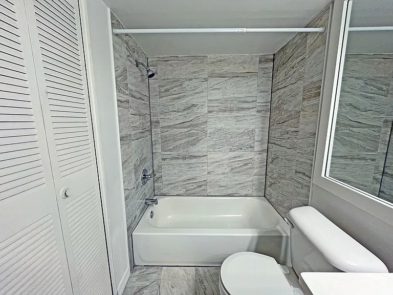 4207 Winding Moss Trl #208 — Photo 18