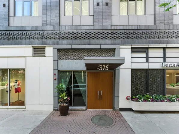 375 Canal St Unit 615, Somerville, MA 02145