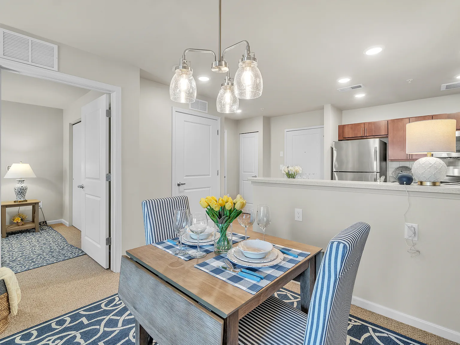 1 bed, 680 sqft, $3,600 — Photo 3