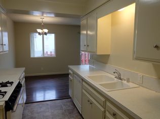 12 Lighthouse St APT 1, Marina Del Rey, CA 90292