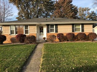 298 W 5th St, Manteno, IL 60950