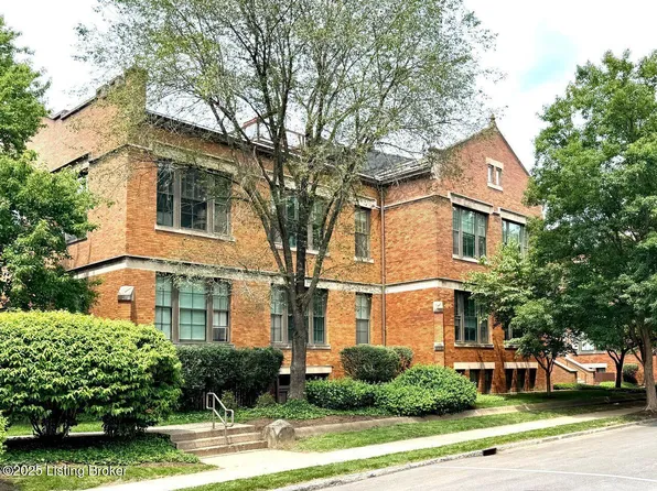2525 George Rogers Clark Pl APT 103, Louisville, KY 40206