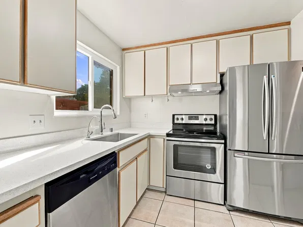 4527 Longview Ter, Fremont, CA 94538