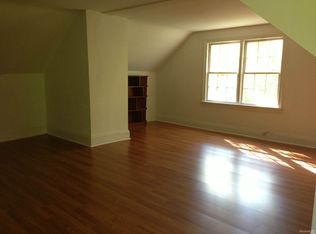 114 Howard Dr APT 3, Charlottesville, VA