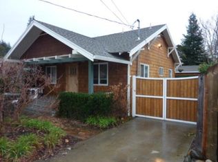 614 East St, Martinez, CA 94553
