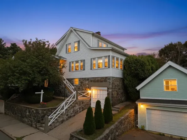 227 Fulton St, Medford, MA 02155