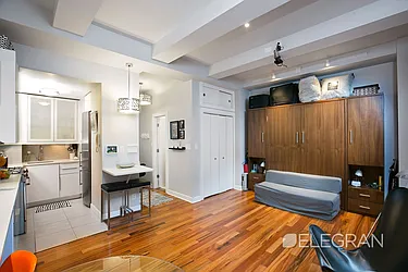 Rented by (Legacy) Elegran