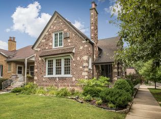 6756 N Oconto Ave, Chicago, IL 60631