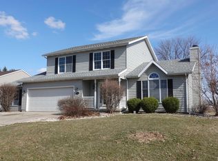 2771 Montague Dr, Galesburg, IL 61401