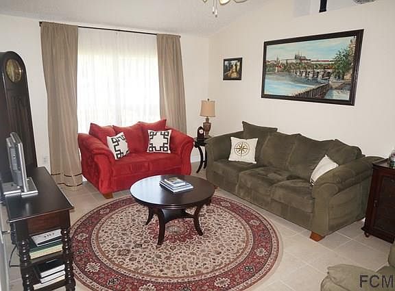 5th image of 58 White Hall Dr