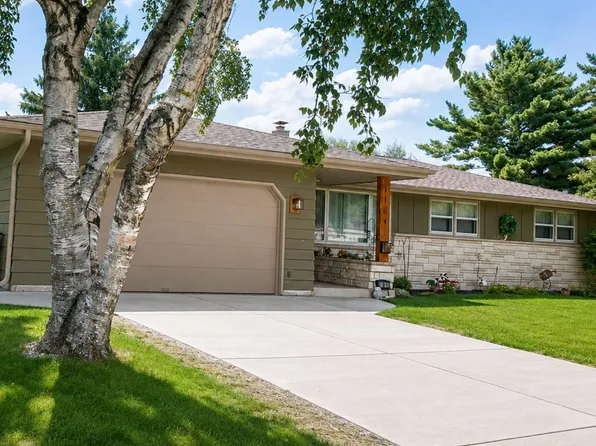 1164 Ontario Dr, Janesville, WI 53545
