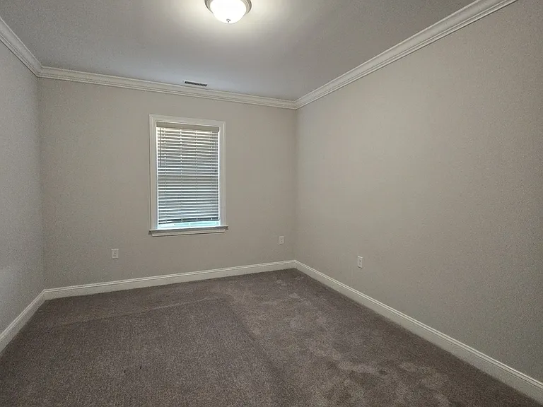1612 Tavel House Ln — Photo 12