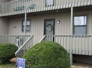 100C Vista Cir, Winston Salem, NC 27106