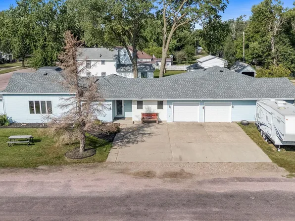500 Garfield St, Centerville, SD 57014