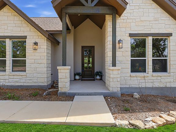 5th image of 860 Rayner Ranch