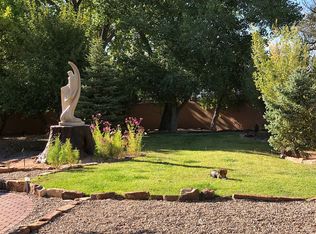 179 Las Estrellas, Santa Fe, NM 87507