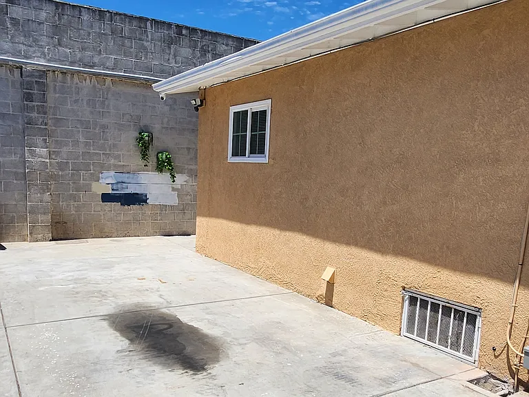 148 E Tamarack Ave #13 — Photo 3