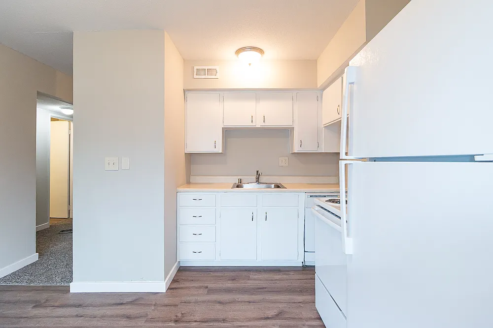 2 bed, 900 sqft, $800 — Photo 4