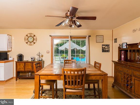 5th image of 25505 Acorn Ln