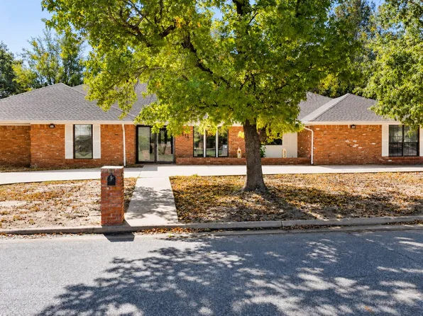 3513 Chickadee Ln, Enid, OK 73703