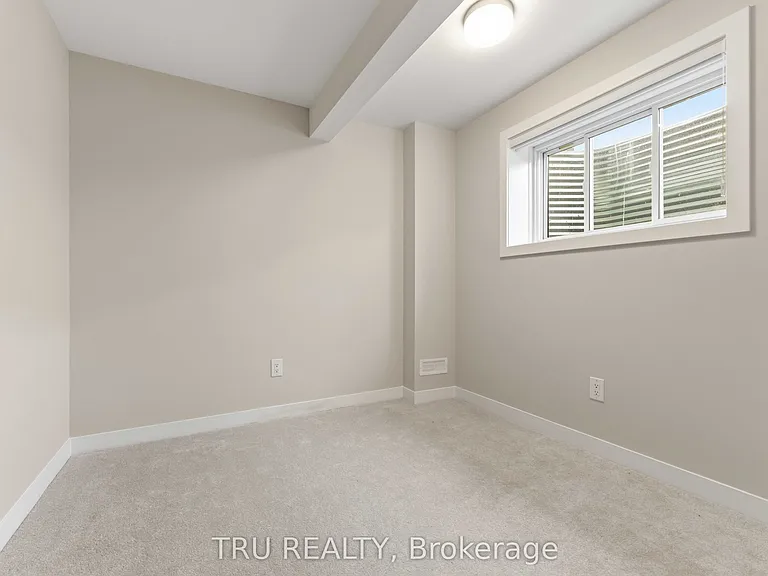 706 Expansion Rd — Photo 29