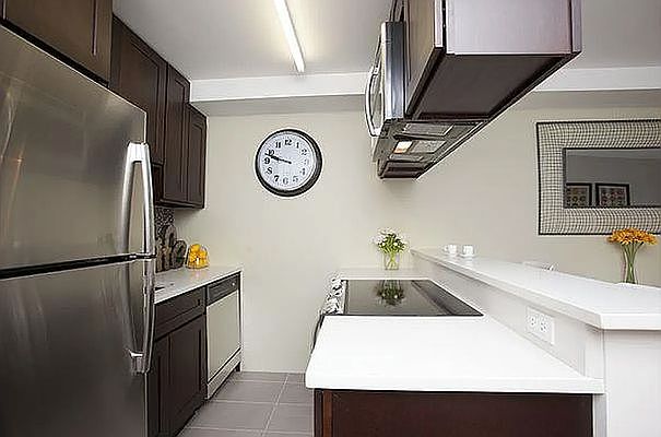 1st image of 158 W 83rd St APT 5D