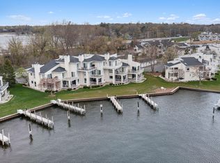 983 Lake St #13, Saugatuck, MI 49453