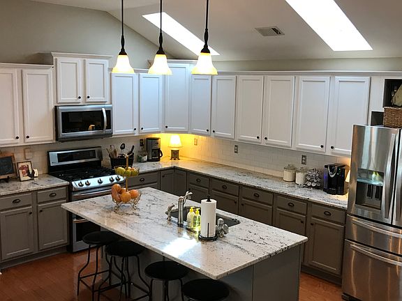 Granite subway tile s/s