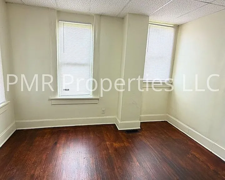 2214 Union St — Photo 10