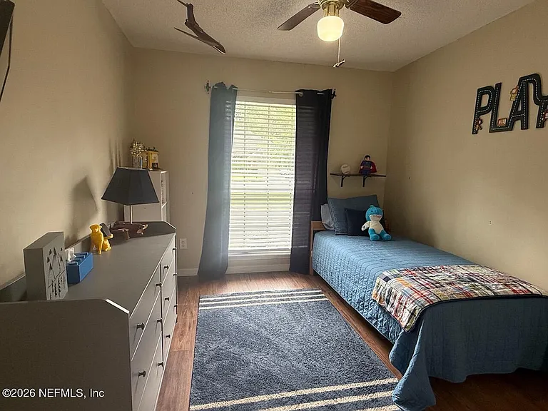 1484 Wild Iris Ln — Photo 23