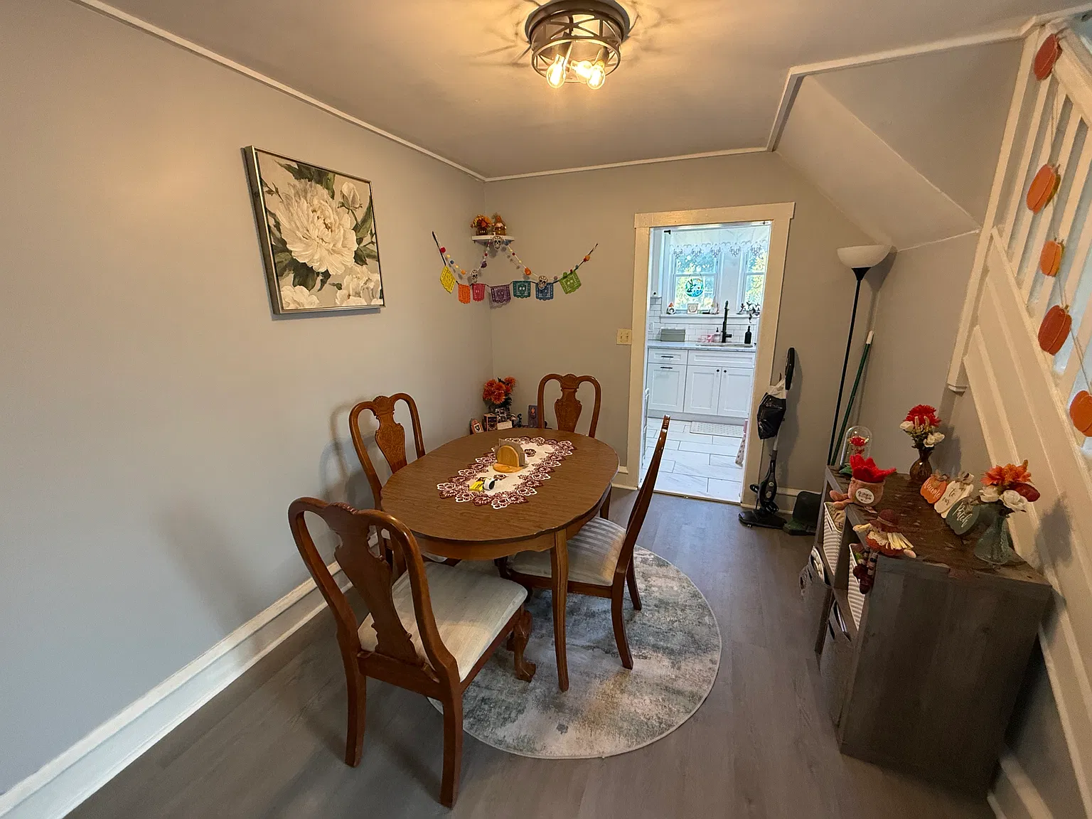 2 bed, 856 sqft, $2,100 — Photo 4