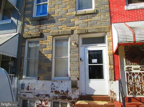 2136 N 32nd St, Philadelphia, PA 19121