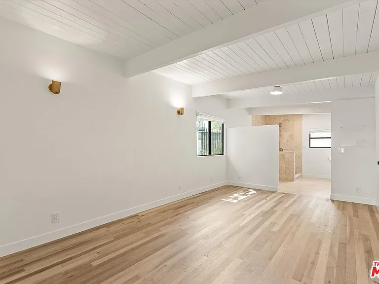 4950 Marmol Dr — Photo 21