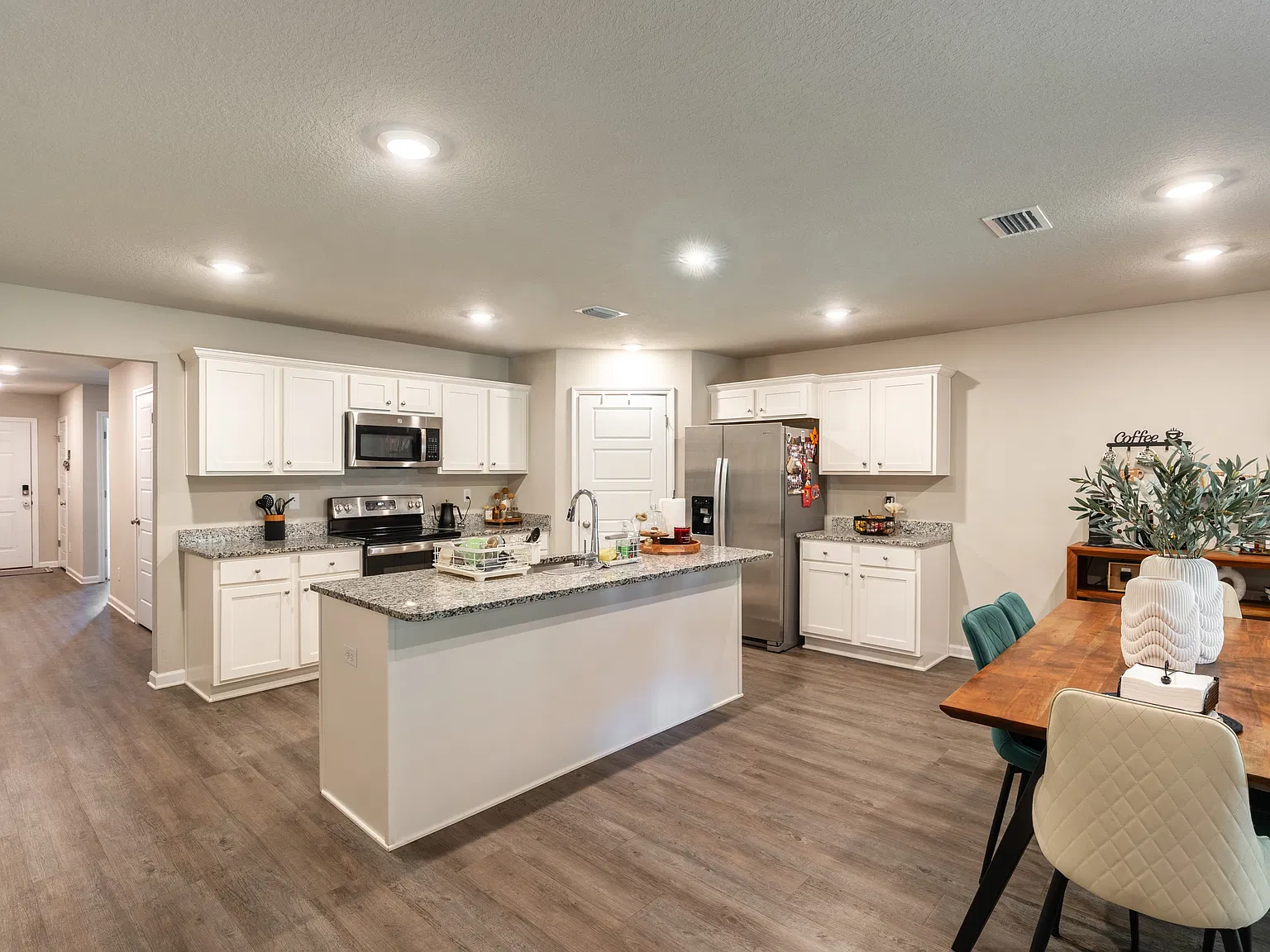 2568 Arbordale Loop - 1 — Photo 4