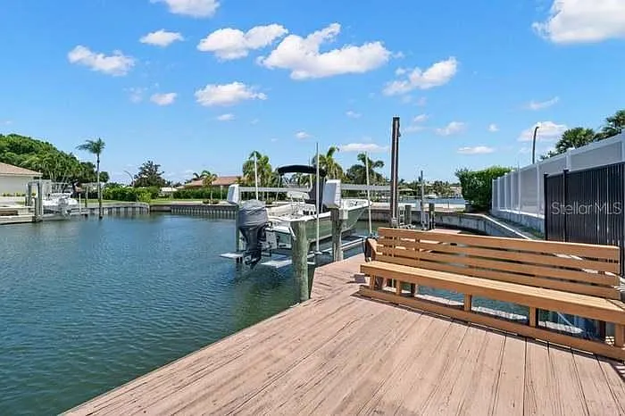 boat lift and jet ski lifts