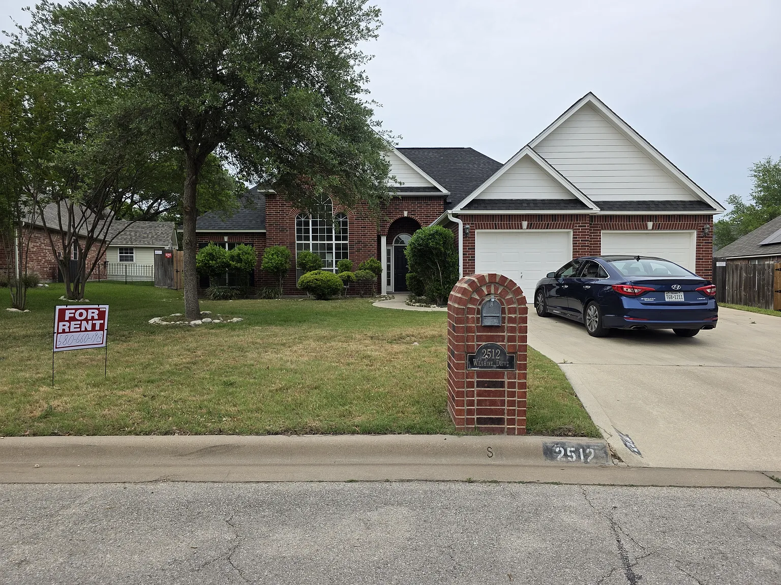 3 bed, 1848 sqft, $1,800 — Photo 1