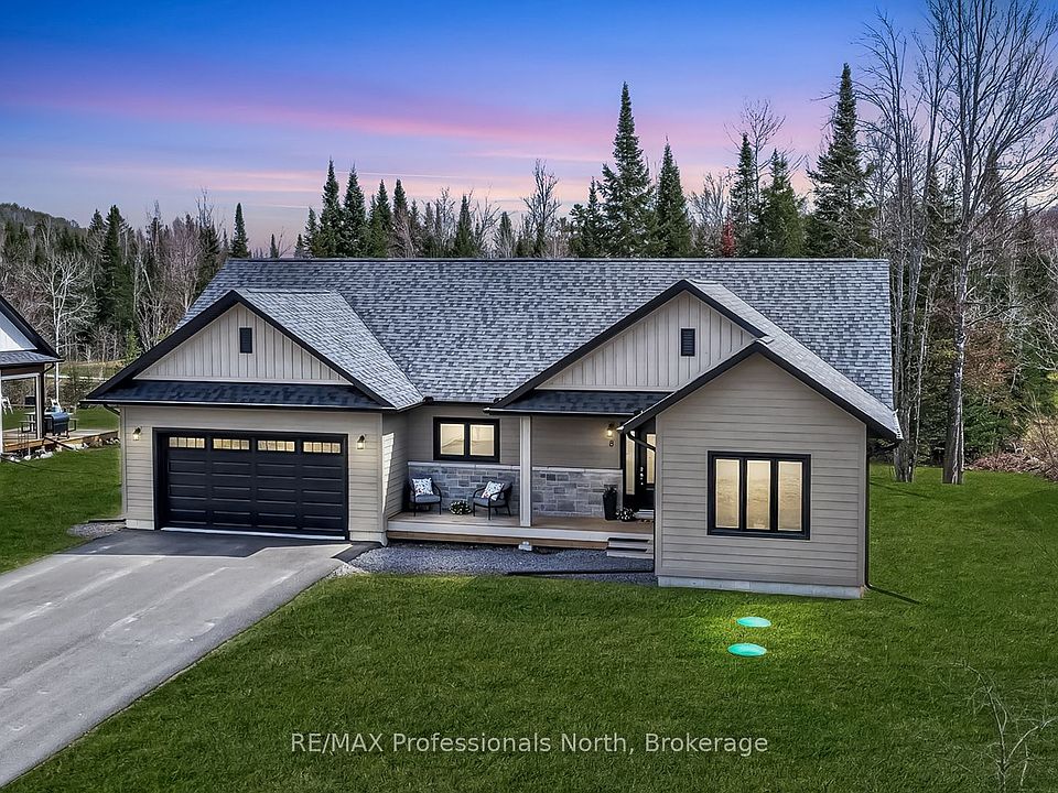 1st image of 8 Bancroft Ridge Dr