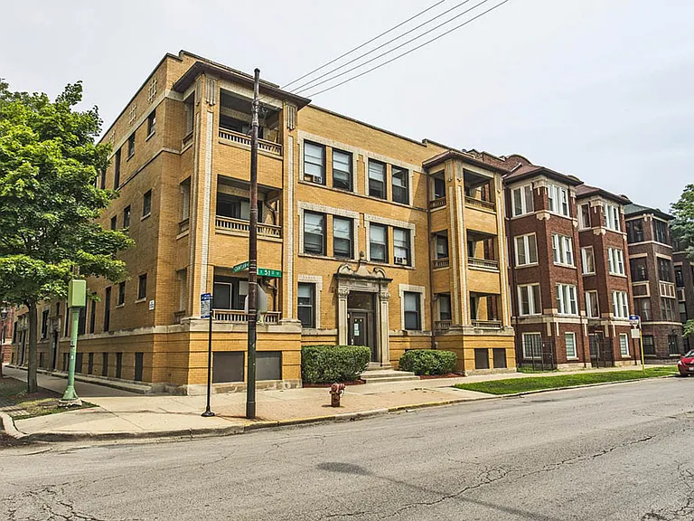 5047 S Champlain Ave #634-E — Photo 30