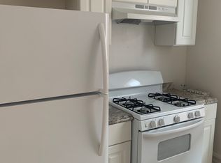 73 Grove St #S43, Montclair, NJ 07042