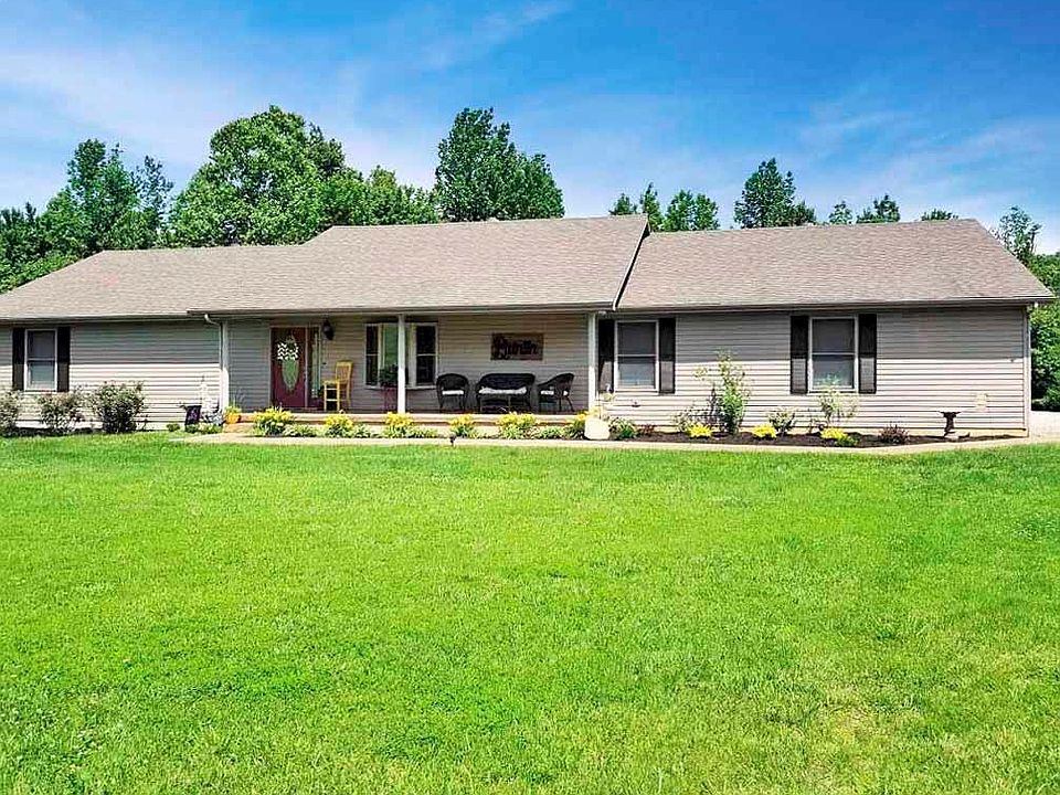 1st image of 230 Winebarger Ln