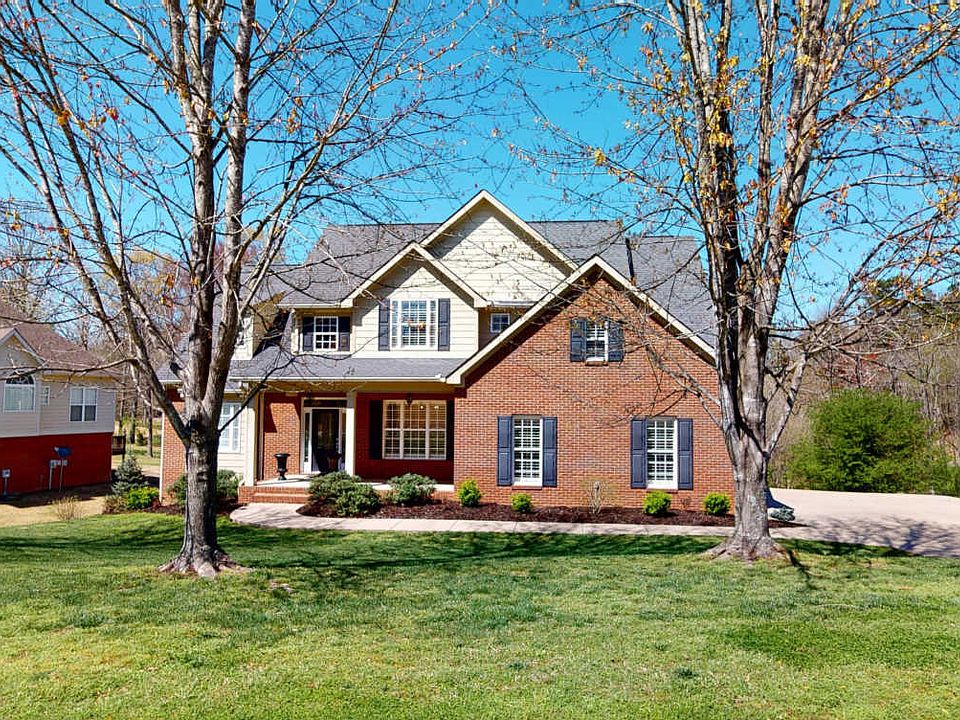 1st image of 157 Lonesome Dove Ln