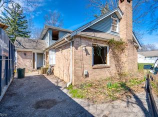 6196 Engle Rd, Brookpark, OH 44142