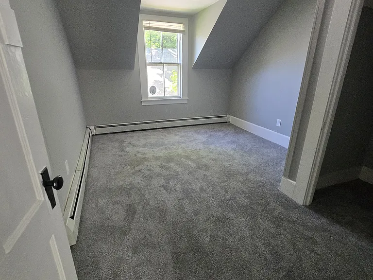 3 Keeble St #B — Photo 18