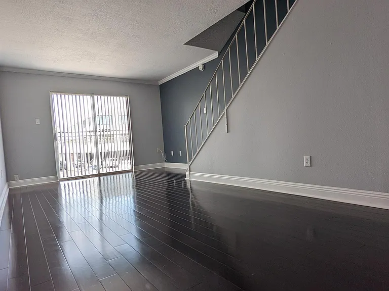 3805 Houma Blvd #A220 — Photo 2